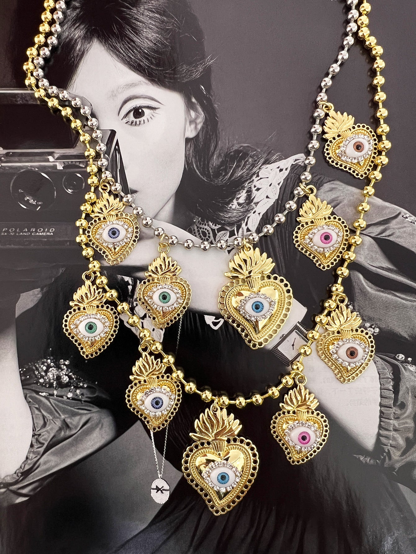 Collar múltiple corazones